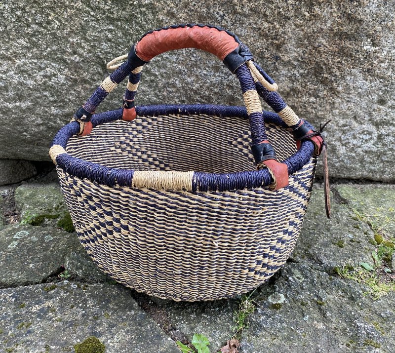 Natural basket Ghana 412